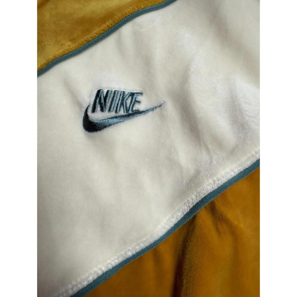 Nike Casual Top Womens Gold And White Cropped Long Sleeve XL *see Photos! - Picture 2 of 6